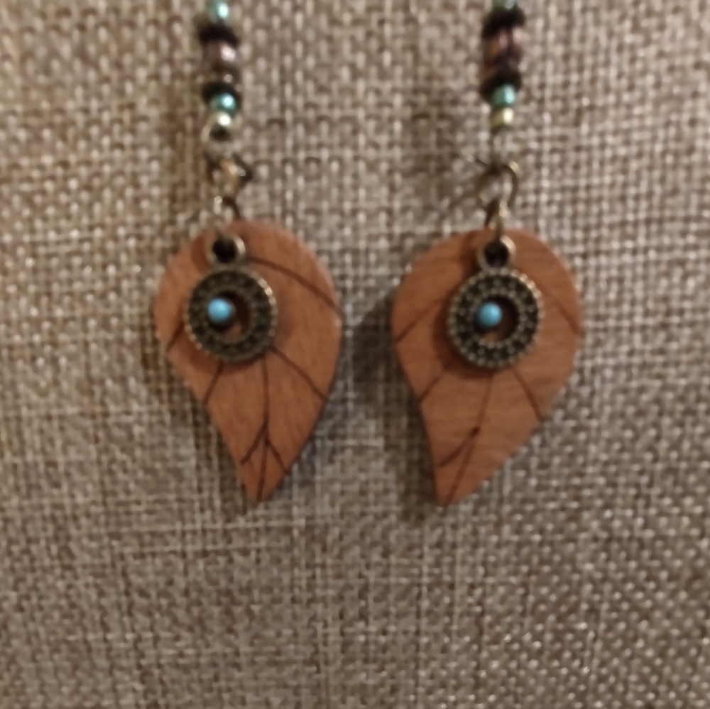Carved Flower Retro Bohemian         Dangle Earrings